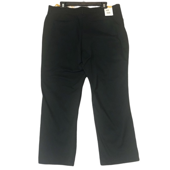 🌹*NWT*LEE Women's Relaxed Fit All Day Straight Leg Black Pants - Picture 3 of 10